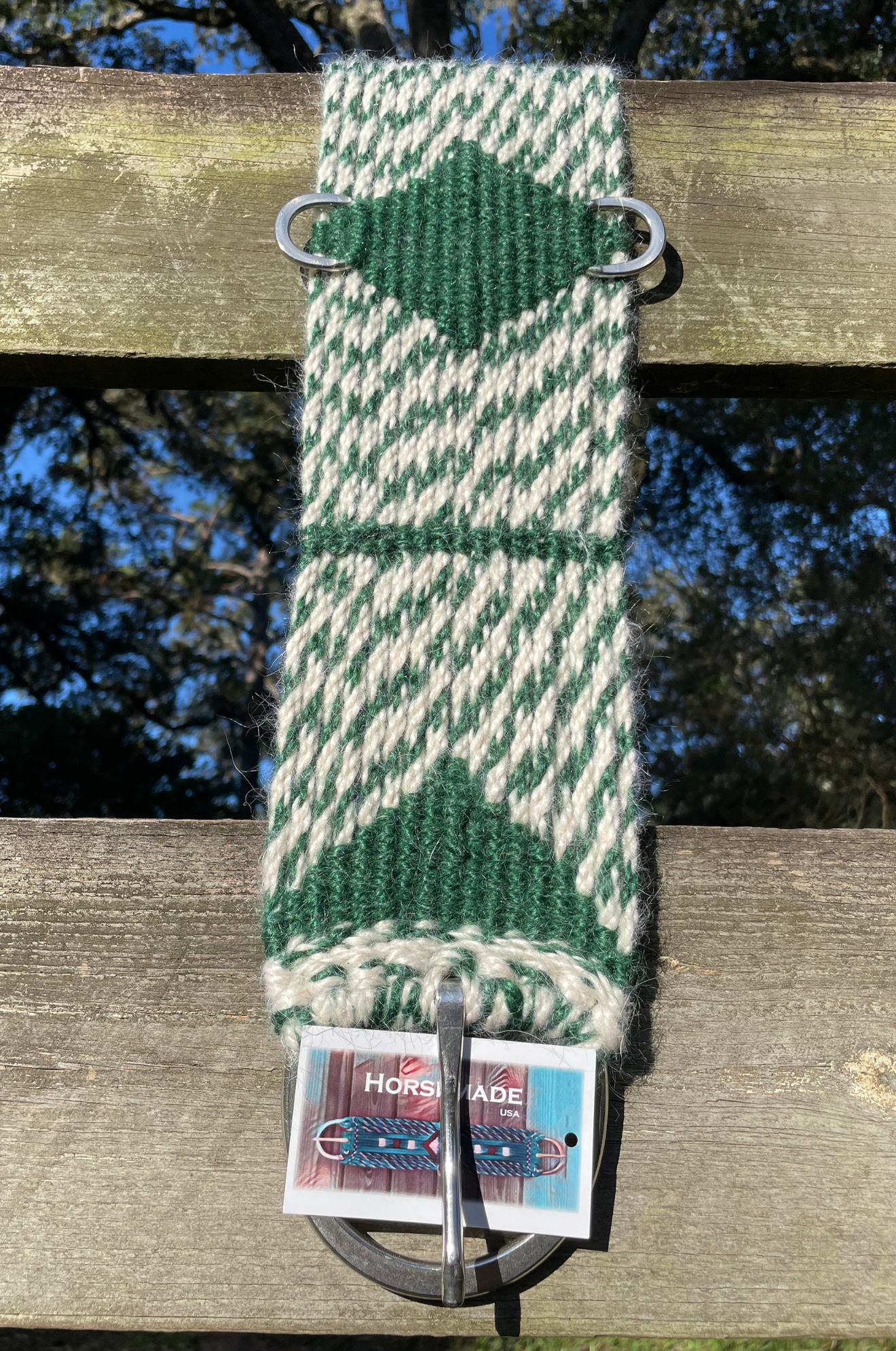Green & White Straight Cinch